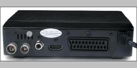 August DVB400 ...3...